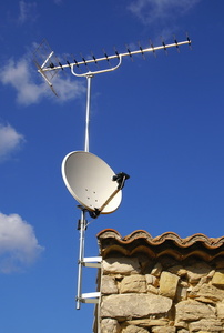 installation antenne hyres